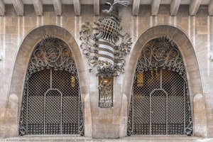 Palau Güell, Barcelona — Antoni Gaudí